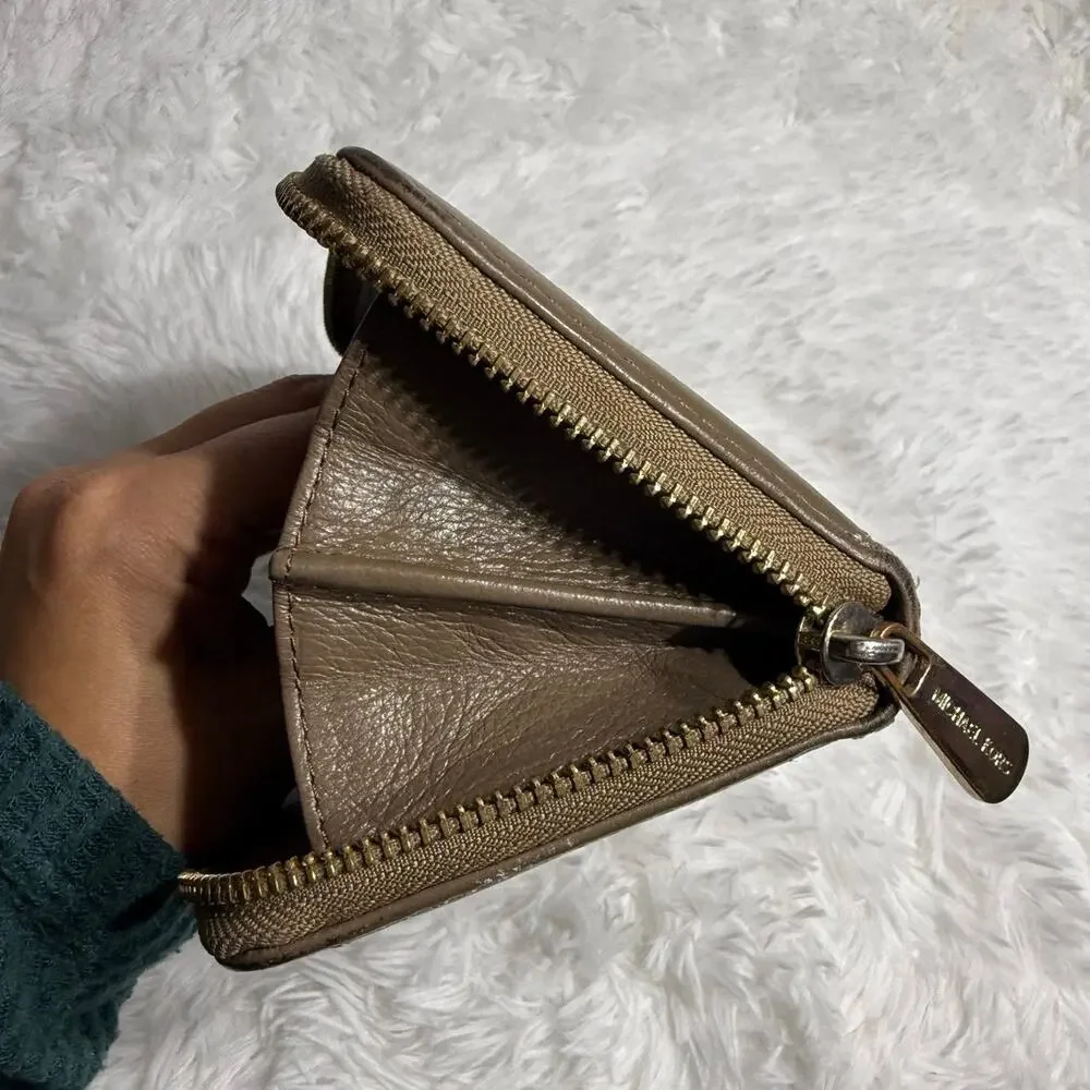 MICHAEL KORS Zip Around Wallet